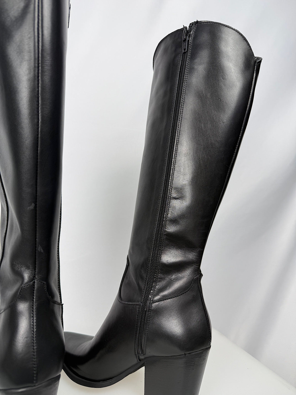 Stivale Alto Divine Follie Nero