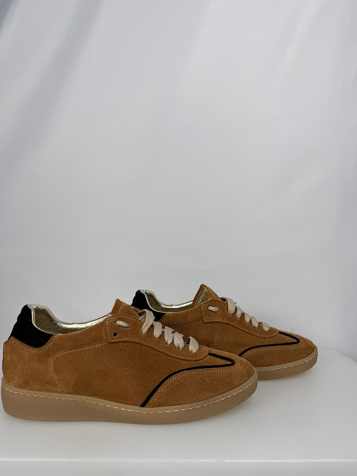 Sneakers Divine Follie Marroni