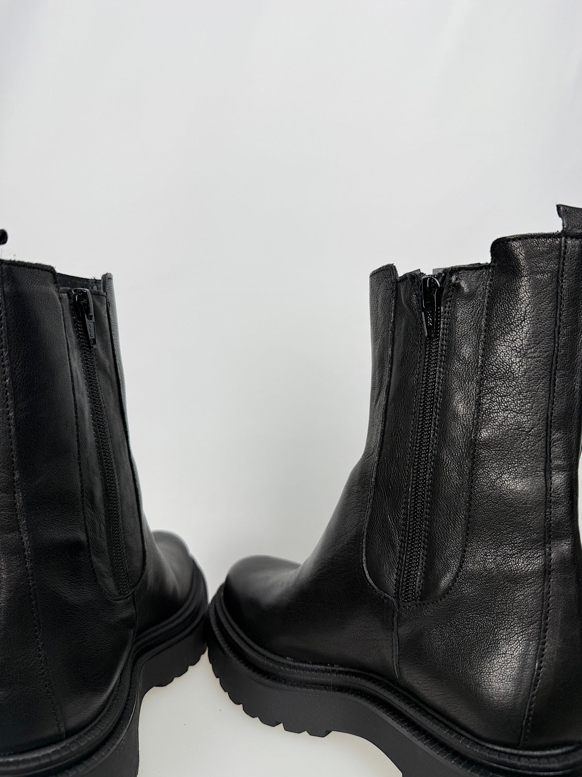 Beatles Con Zip Nero Divine Follie