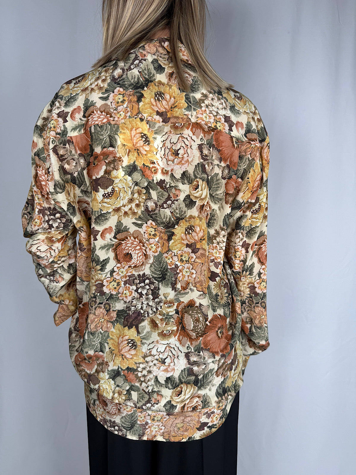 Camicia Tensione-In Tappezzeria