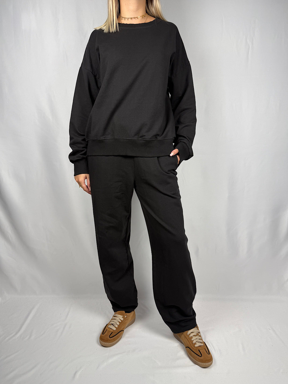 Tuta Felpa e Pantalone Susy-Mix Nera
