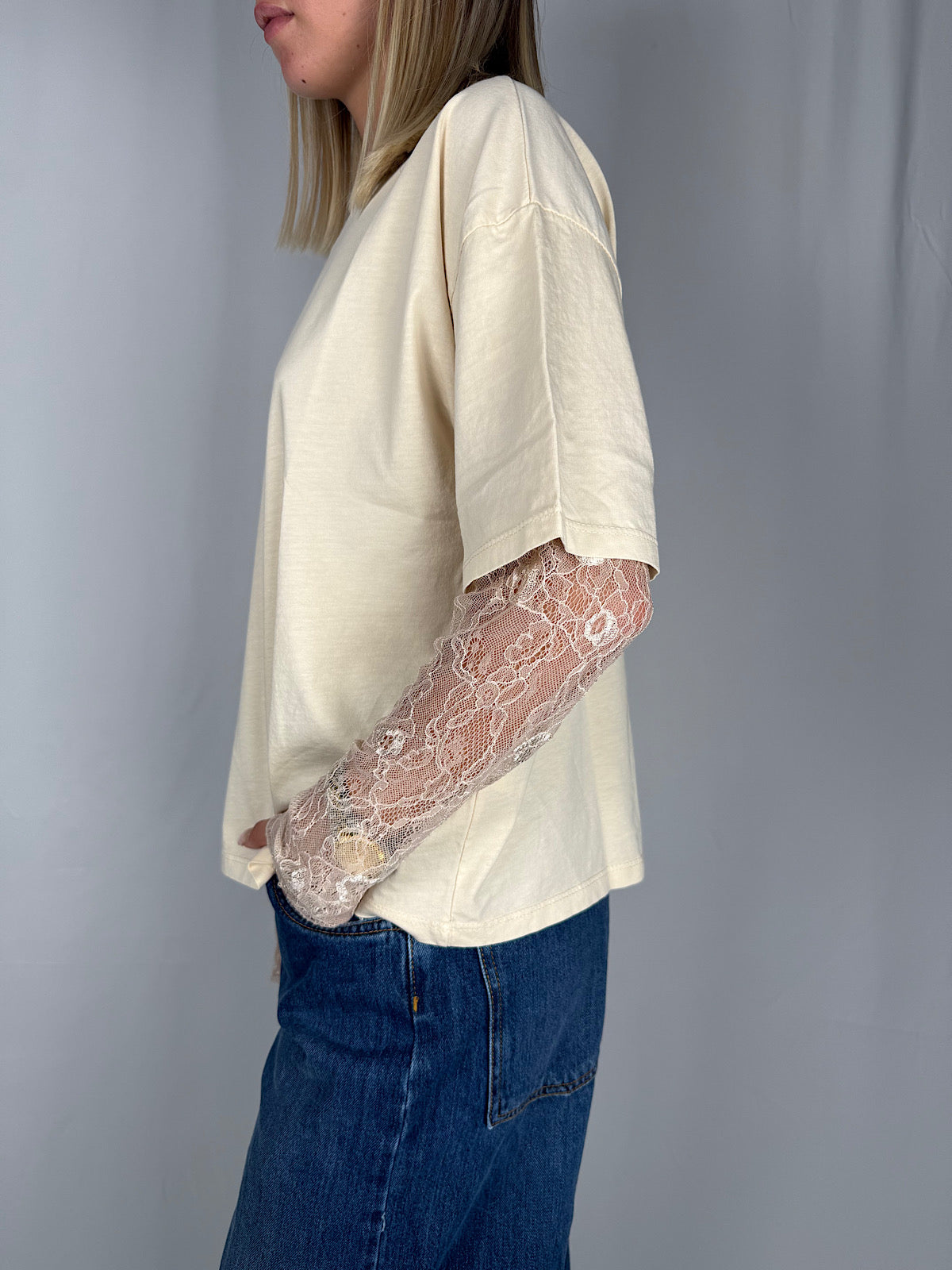 T-Shirt con Maniche in Pizzo Panna Susy Mix
