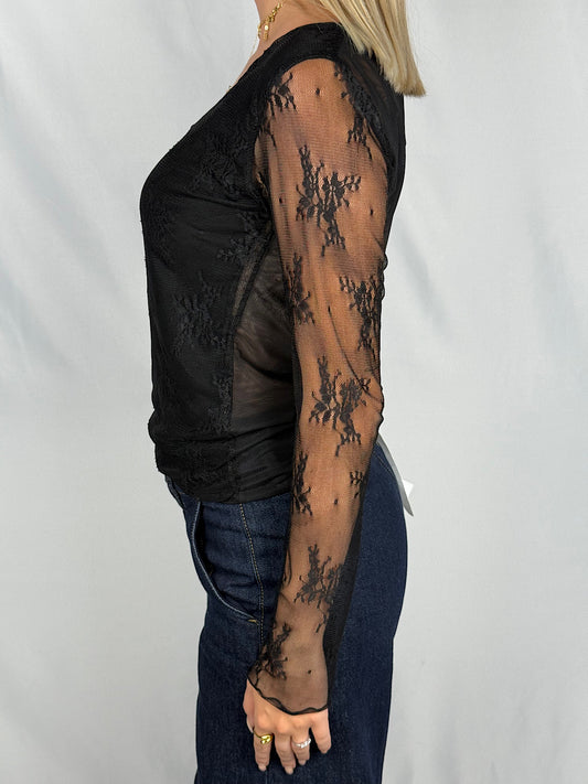 Top con Maniche in Pizzo SusyMix Nera