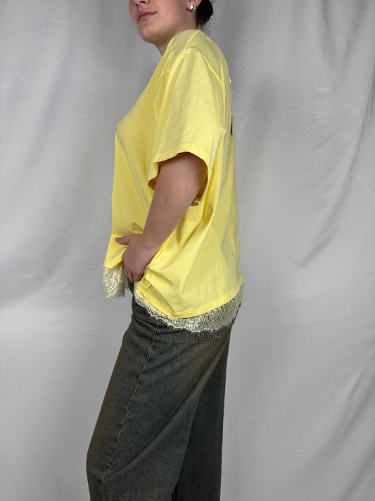 T-Shirt con Pizzo Giallo Armonia