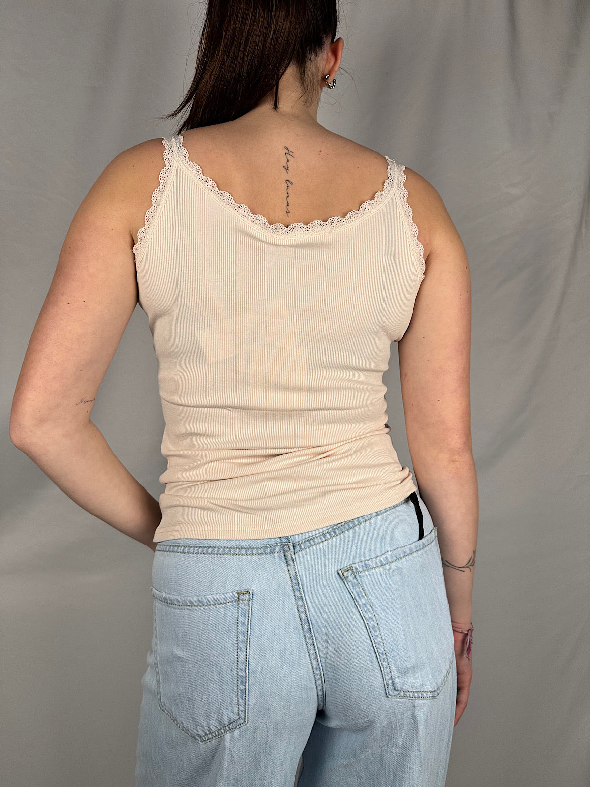 Canotta Basic Costine Dettaglio Pizzo Armonia Cipria