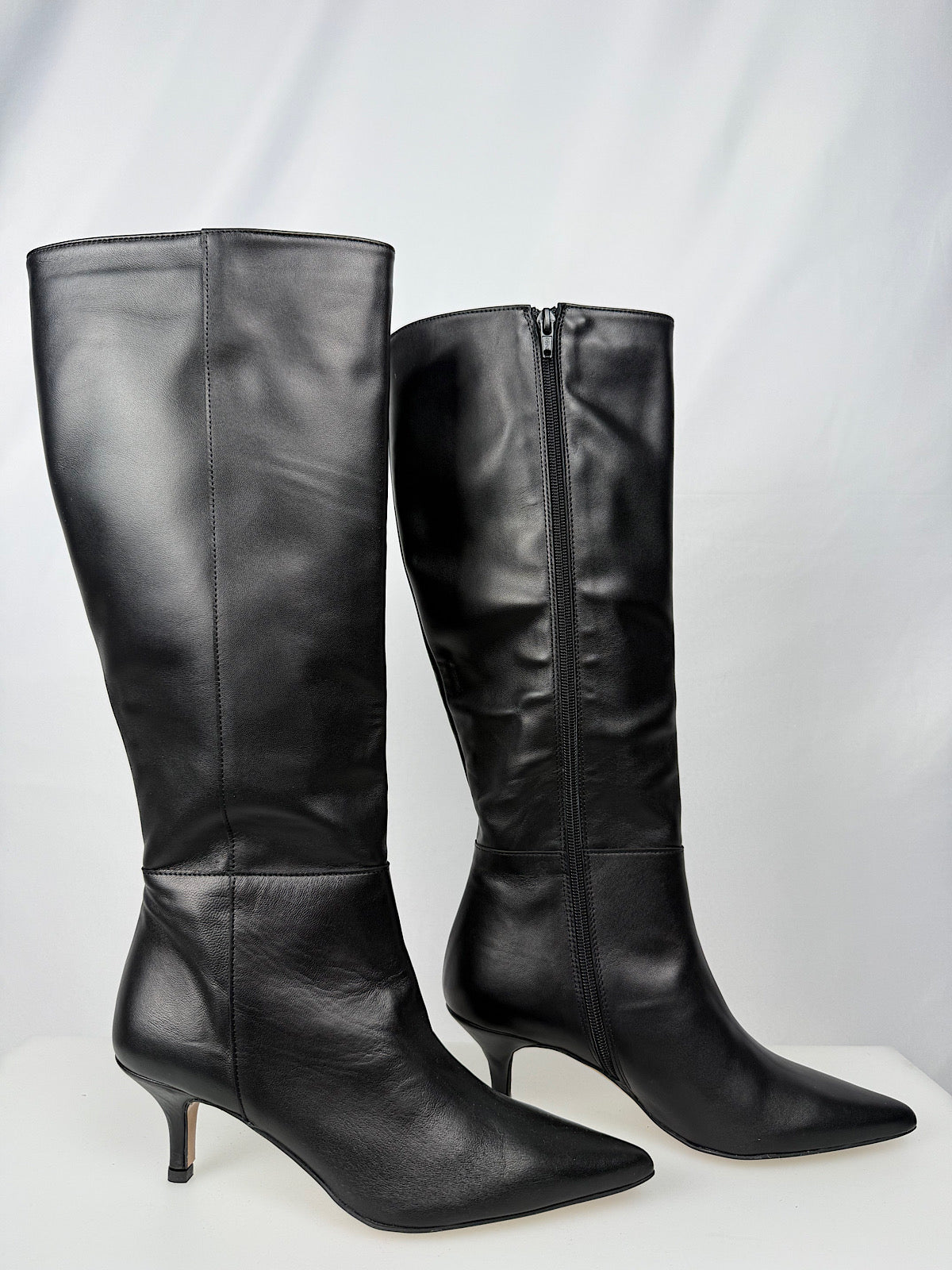 Stivale Alto con Tacco a Spillo Divine Follie Nero