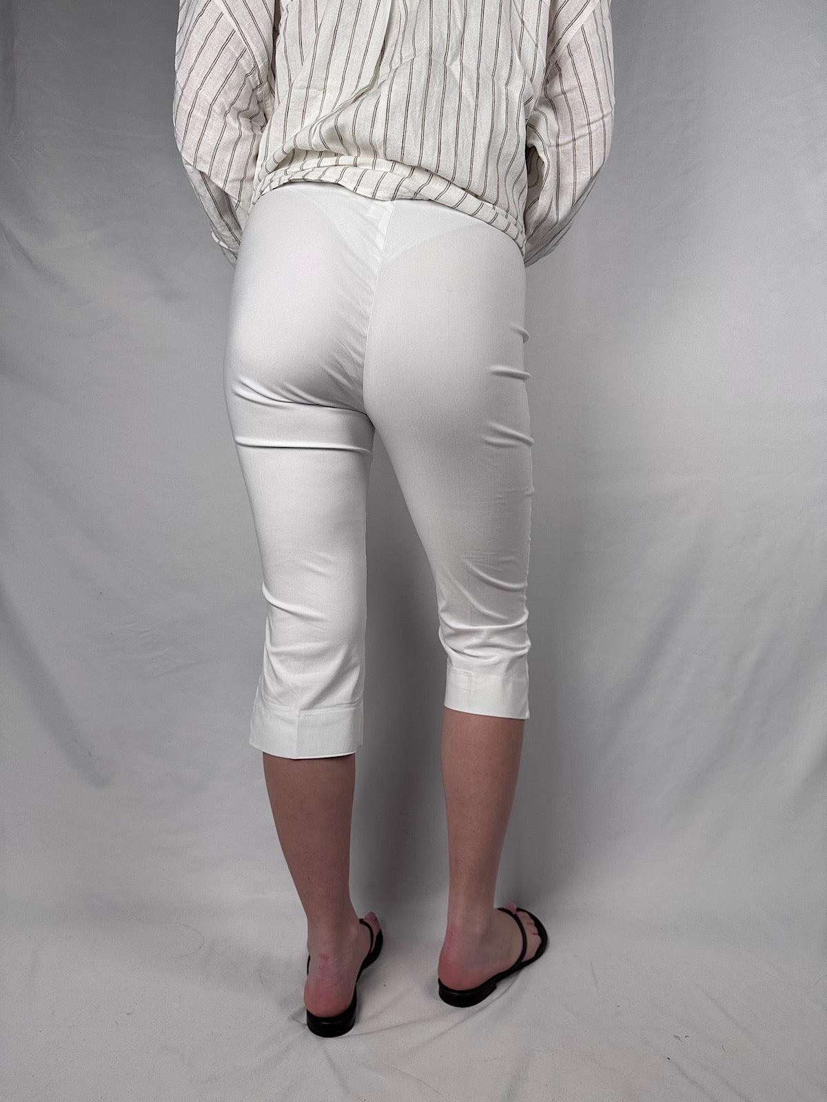 Pantalone Capri Tensione In Bianco