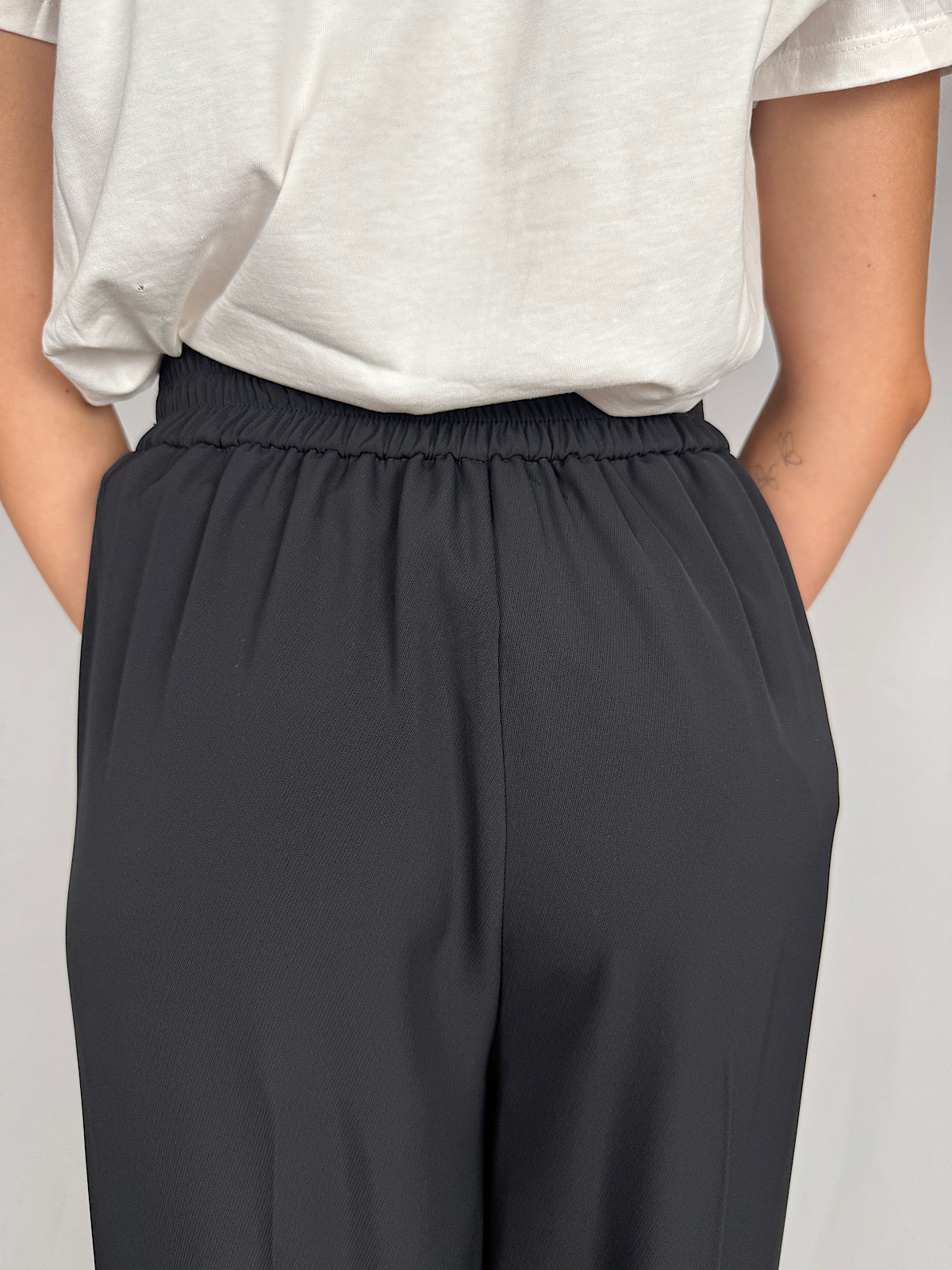 Pantalone con Elastico Vicolo Nero