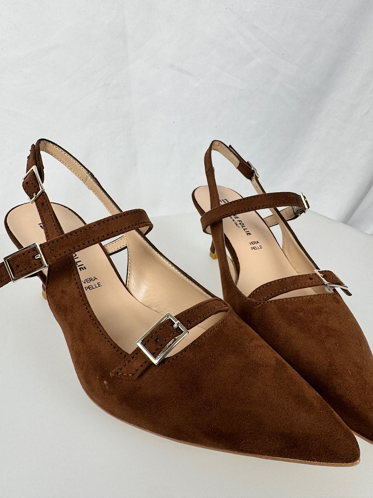 Decollete con Fibbie Scomosciato Marrone Divine Follie