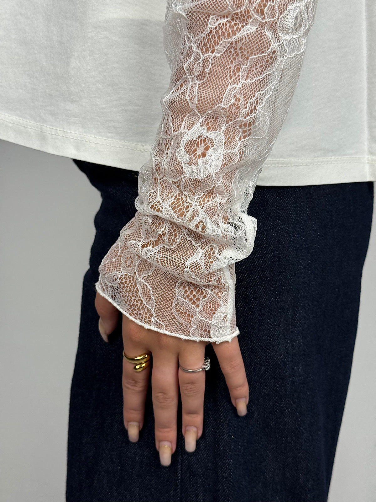 T-shirt con Maniche in Pizzo SusyMix Bianca