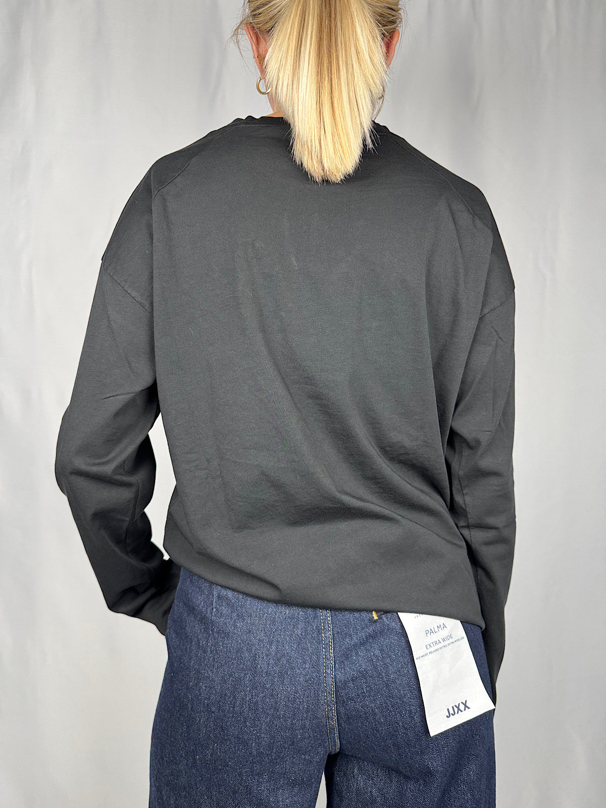 T-shirt Manica Lunga Tensione-In Nera