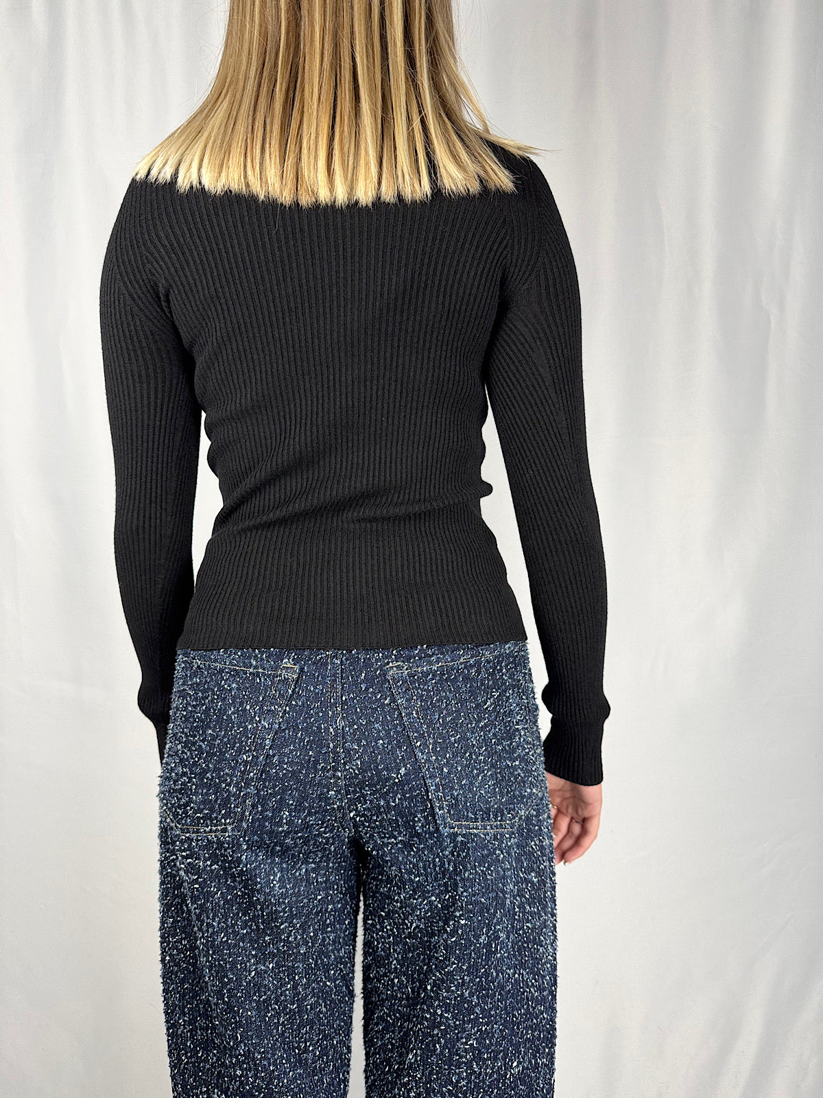 Maglia Basic Manica Lunga a Costine Nera Tensione-In