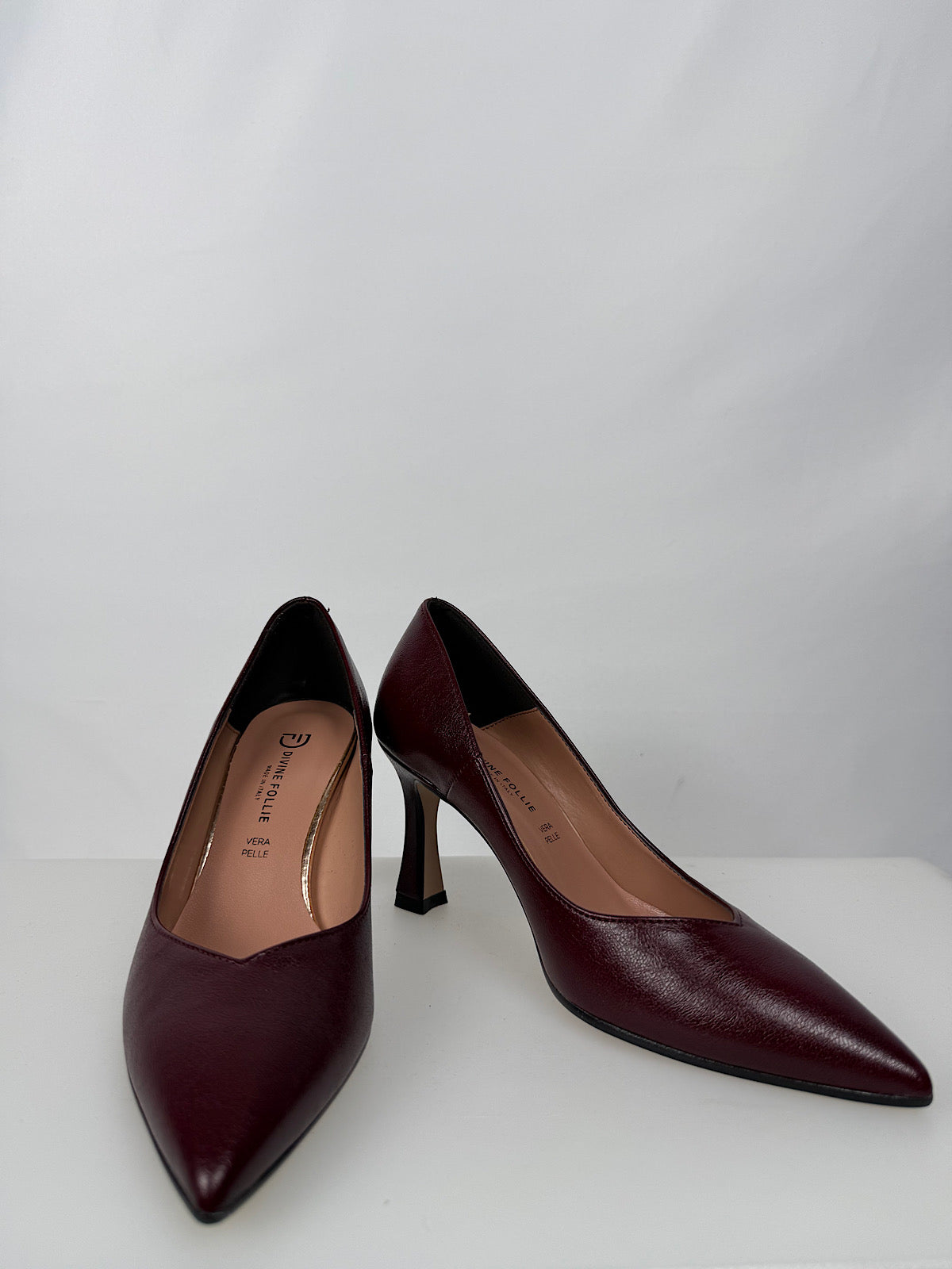 Decoltè Bolzano Divine Follie Bordeaux