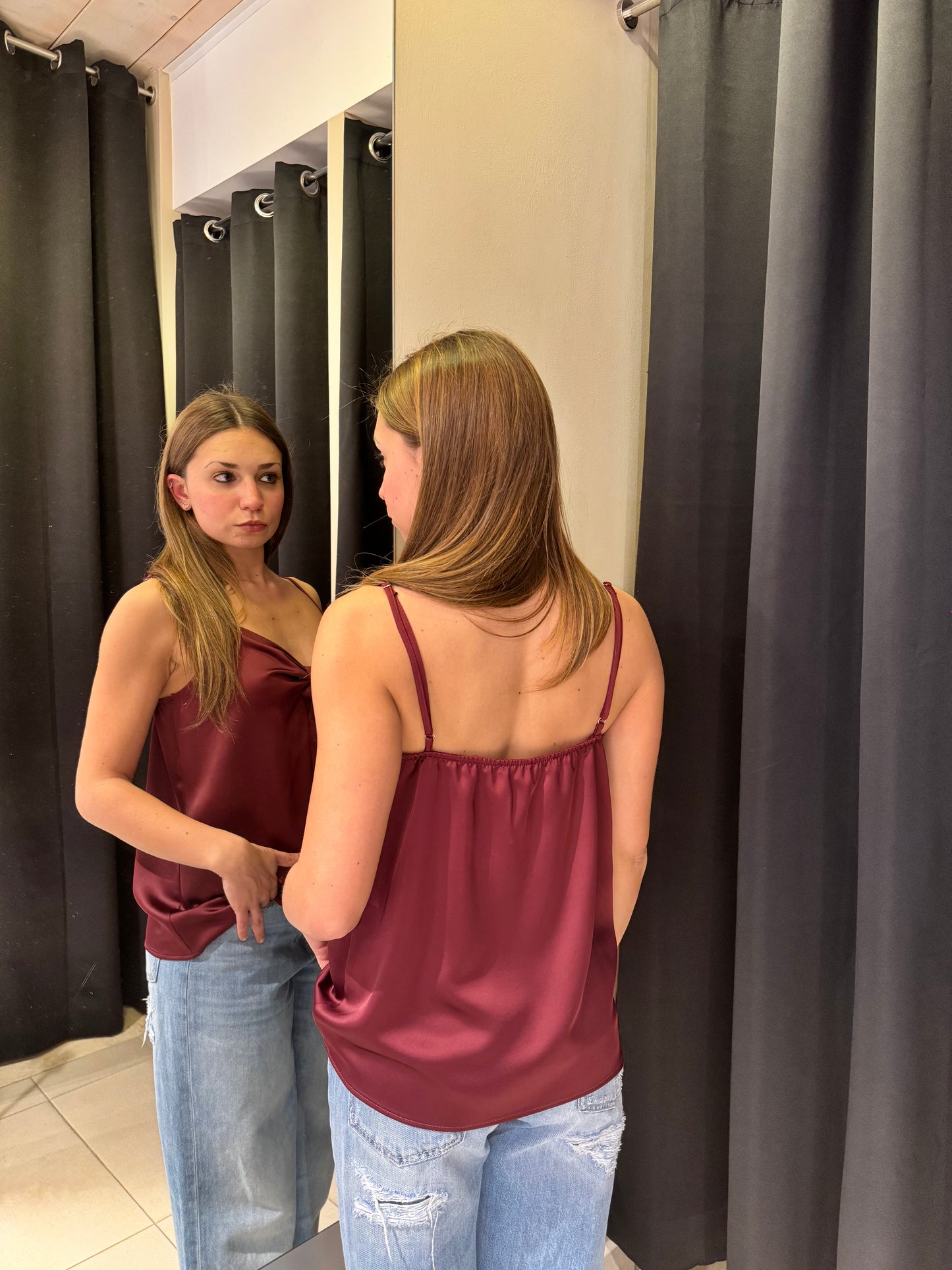 Canotta In Satin Con Fiocco Bordeaux