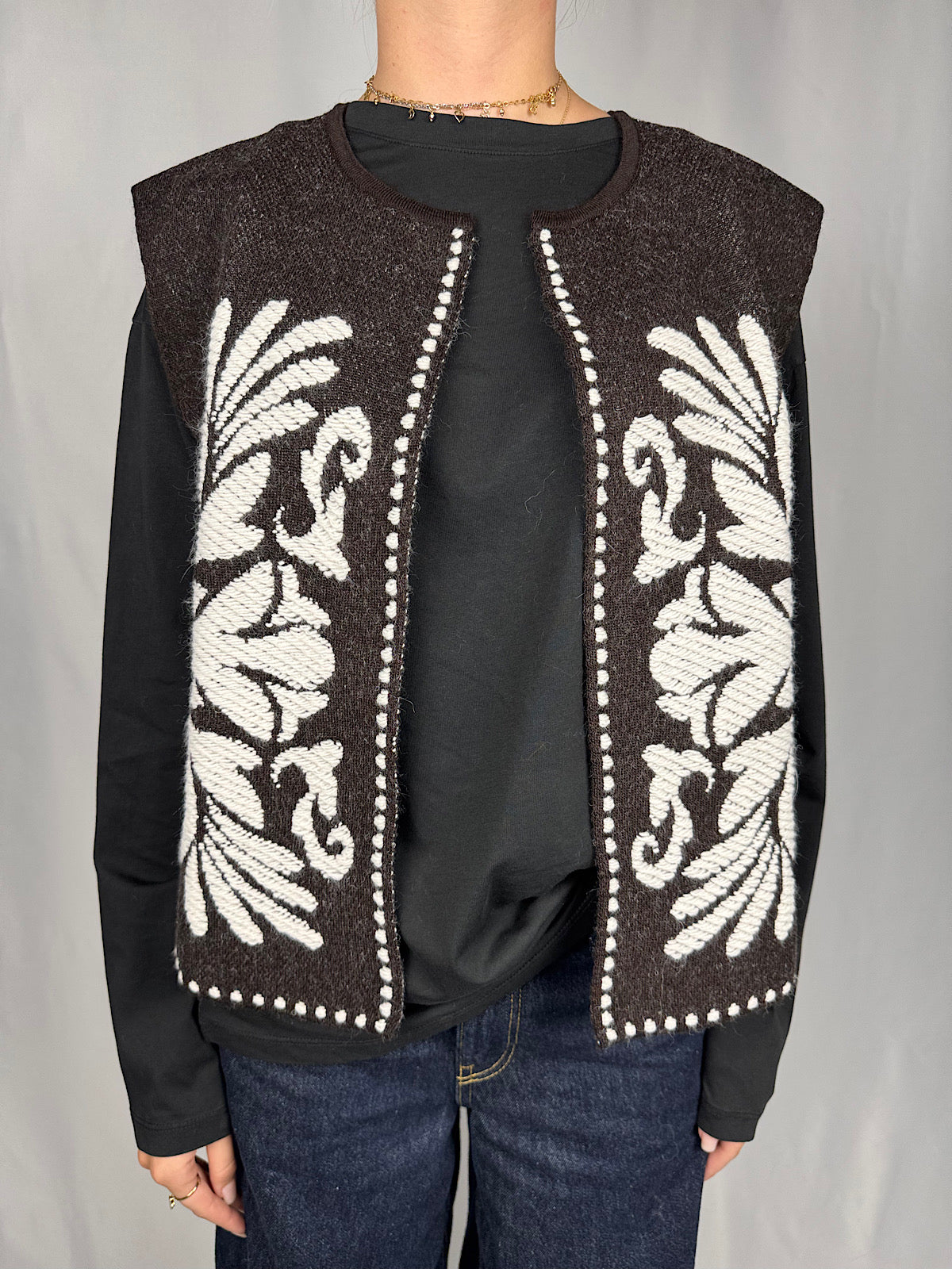 Gilet Maglia con Ricamo Tensione-In Moro