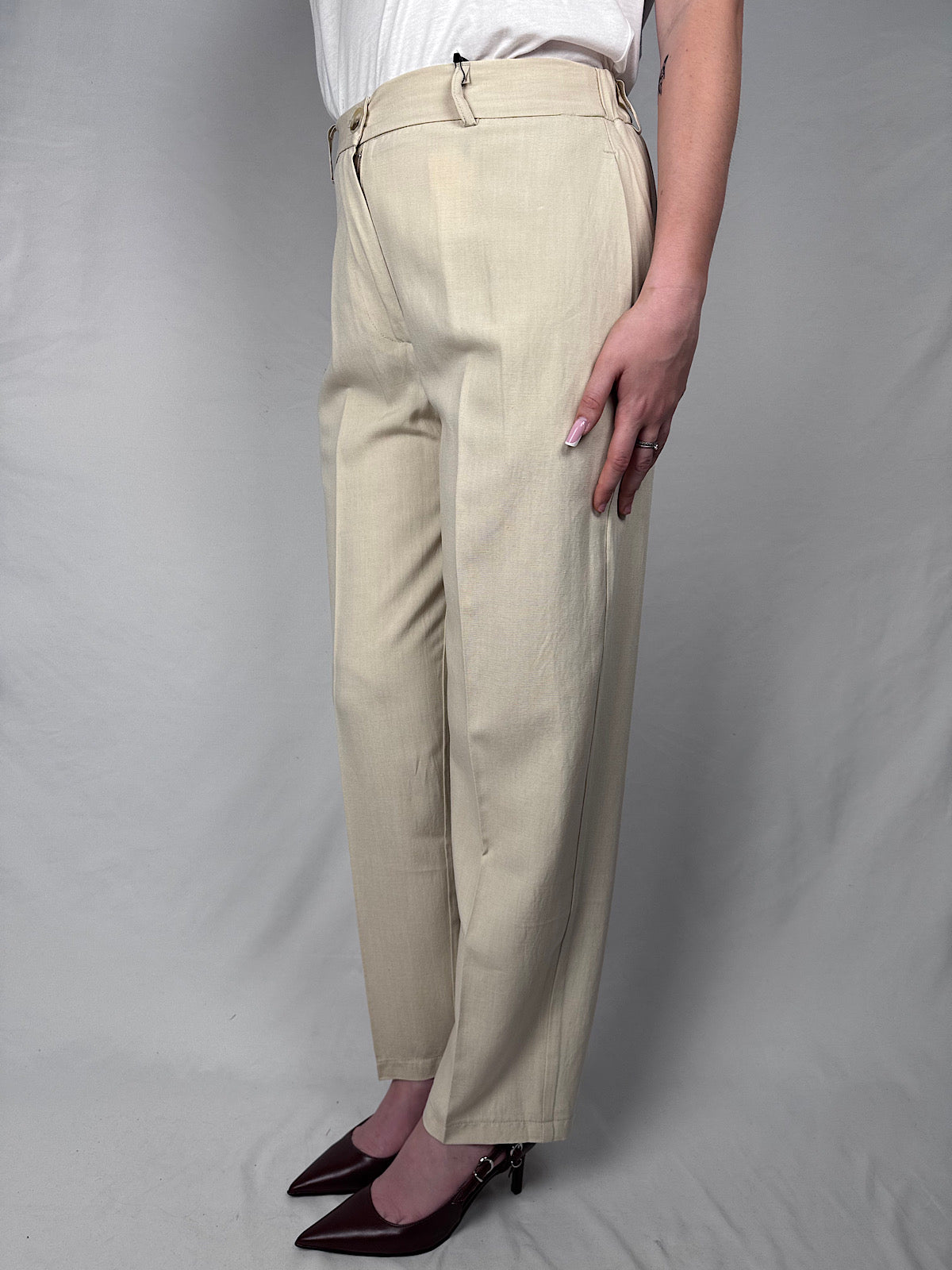 Pantalone Carrot in Viscosa Lino Vicolo Burro