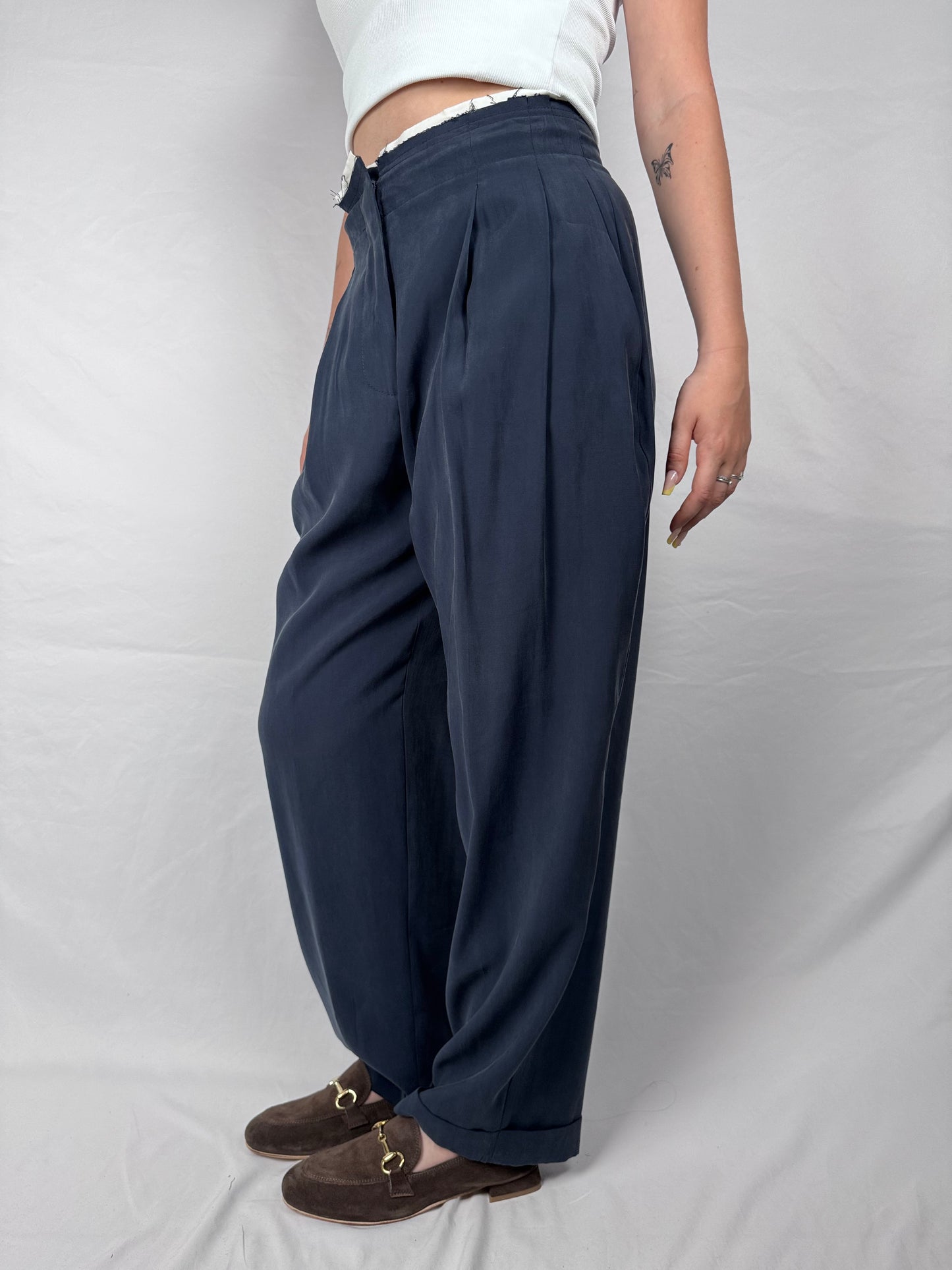 Pantalone con Cinturone Taglio Vivo Vicolo Blu