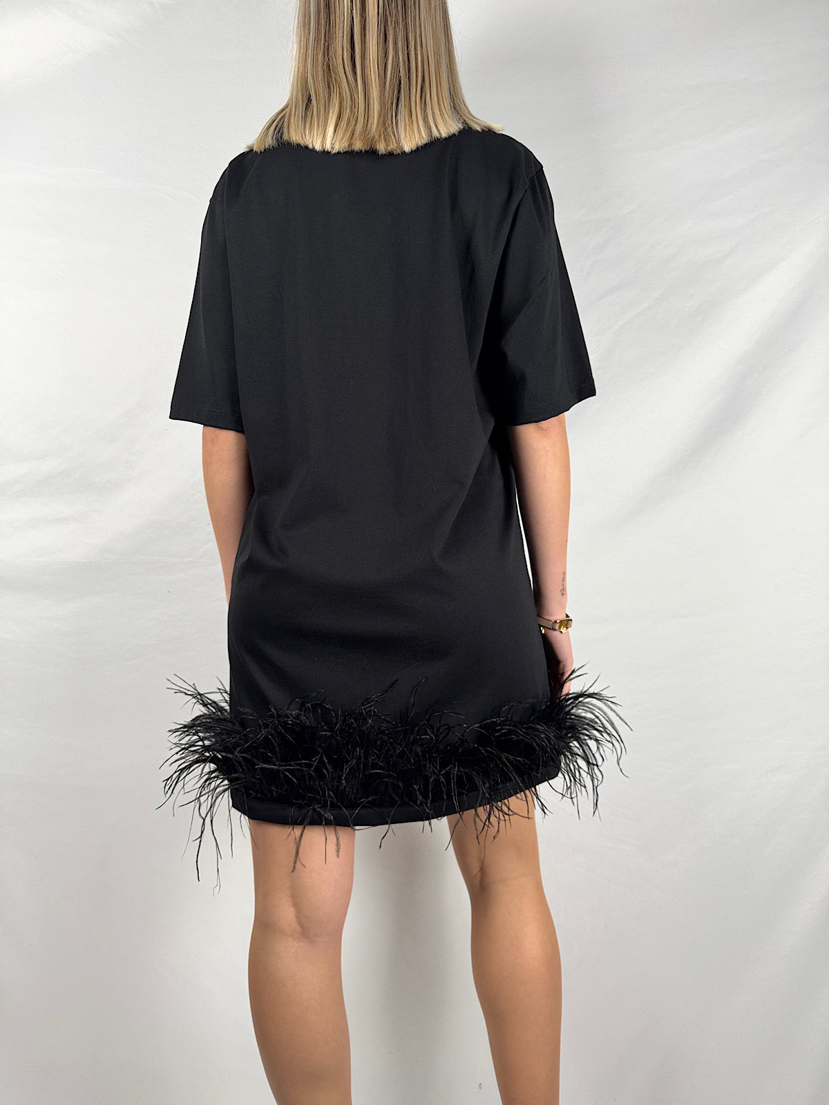 Abito con Piume Nero Vicolo