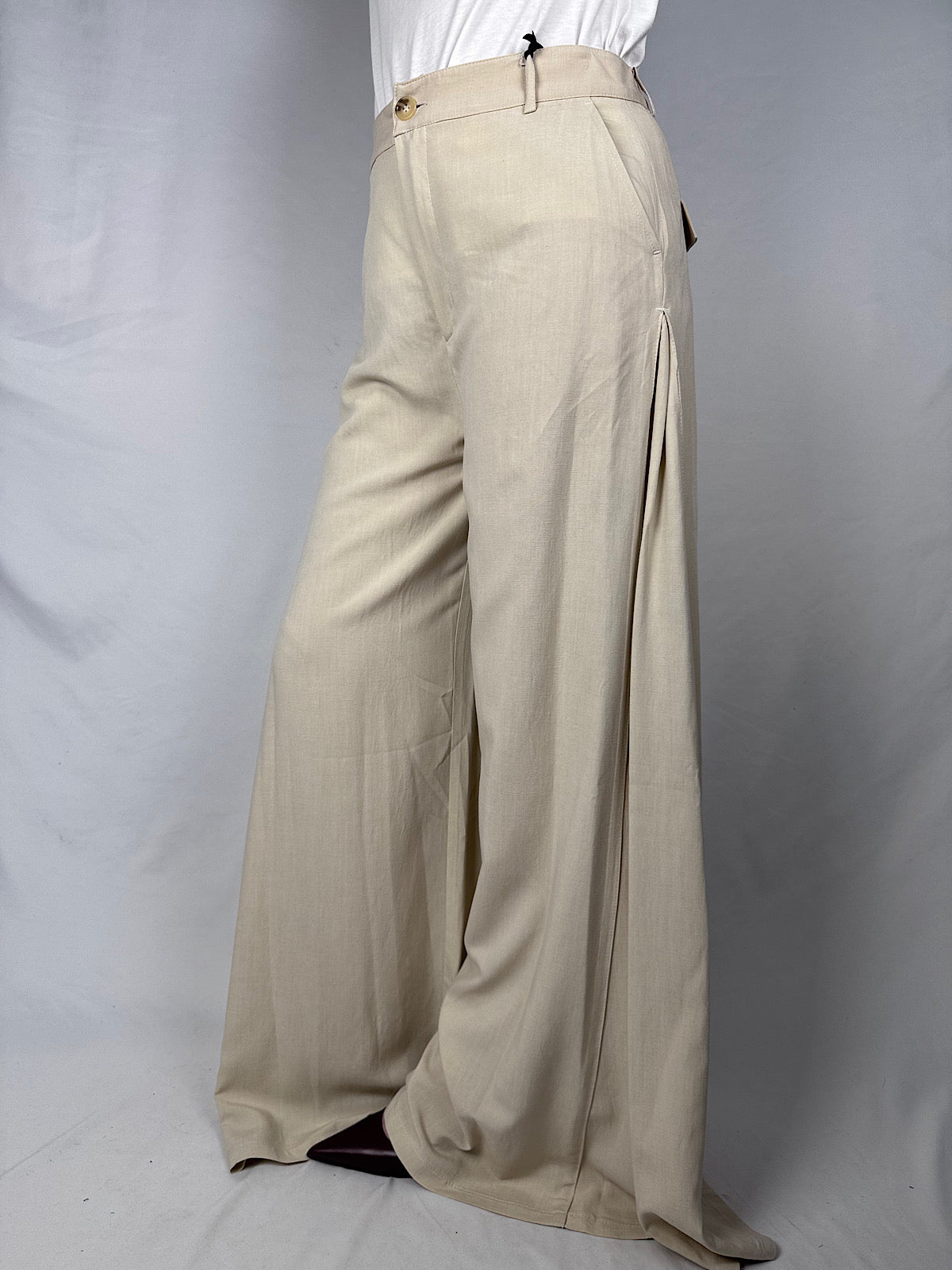 Pantalone Ampio con Spicchio Laterale Vicolo Beige