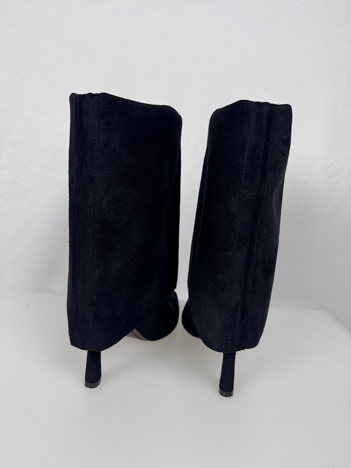 Stivale Modulare in Camoscio Divine Follie Nero