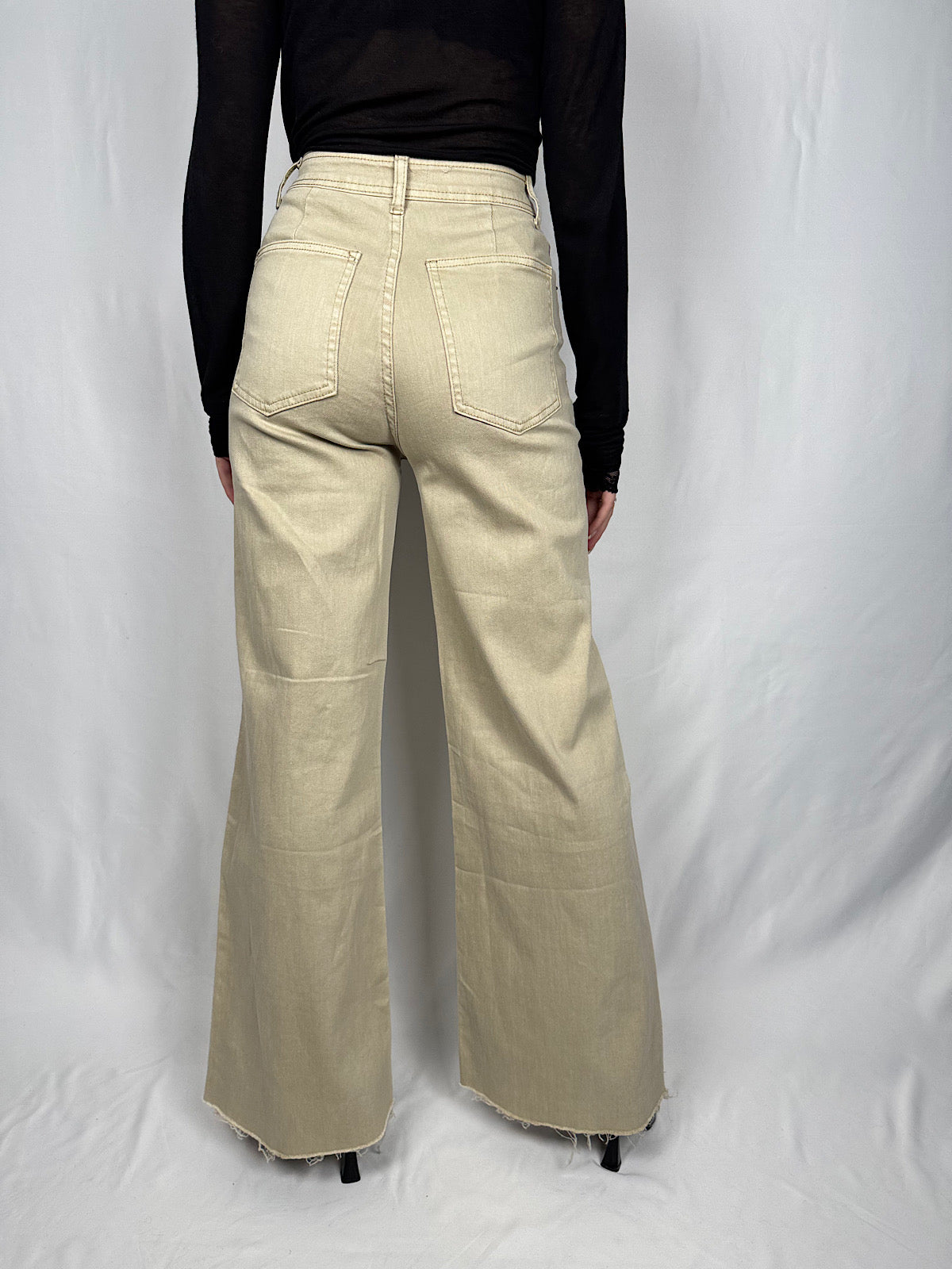 Jeans Sfrangiato Burro Armonia