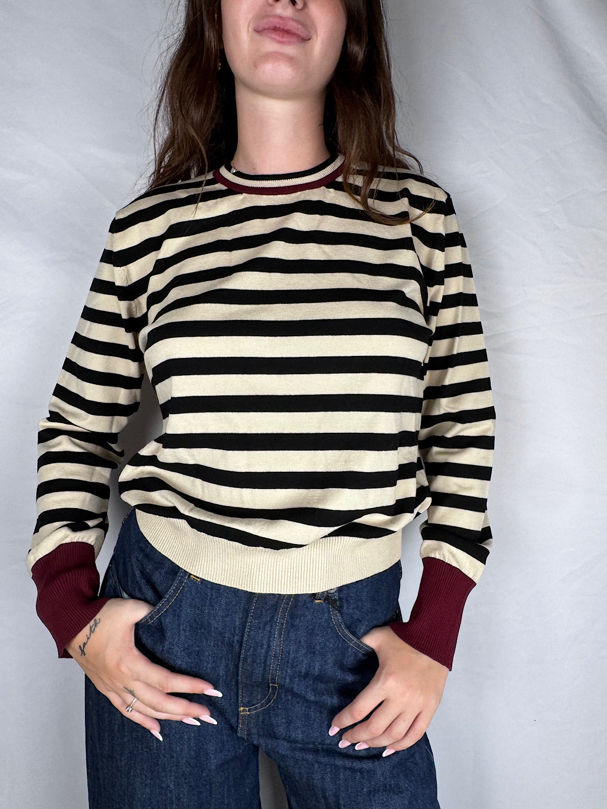 Maglia  Girocollo A Righe Tensione In Nero/Panna