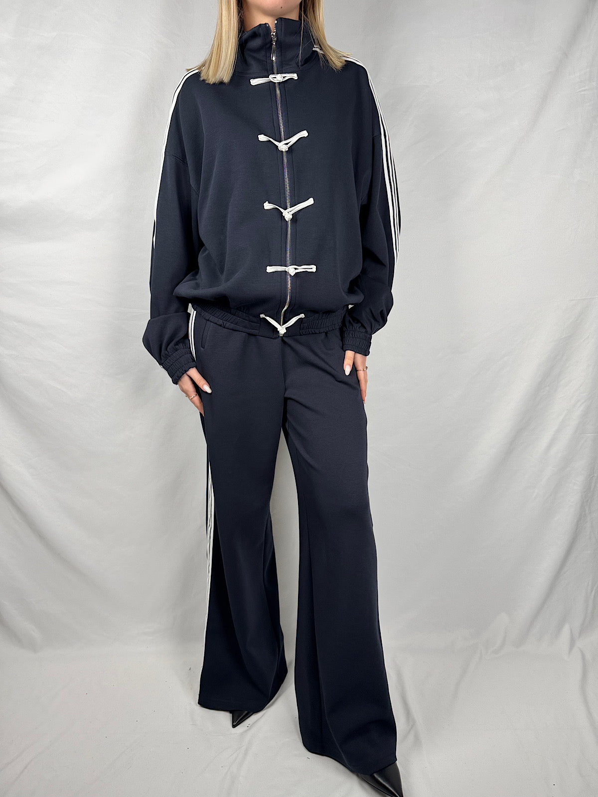 Felpa con Alamari Blu Tensione-In