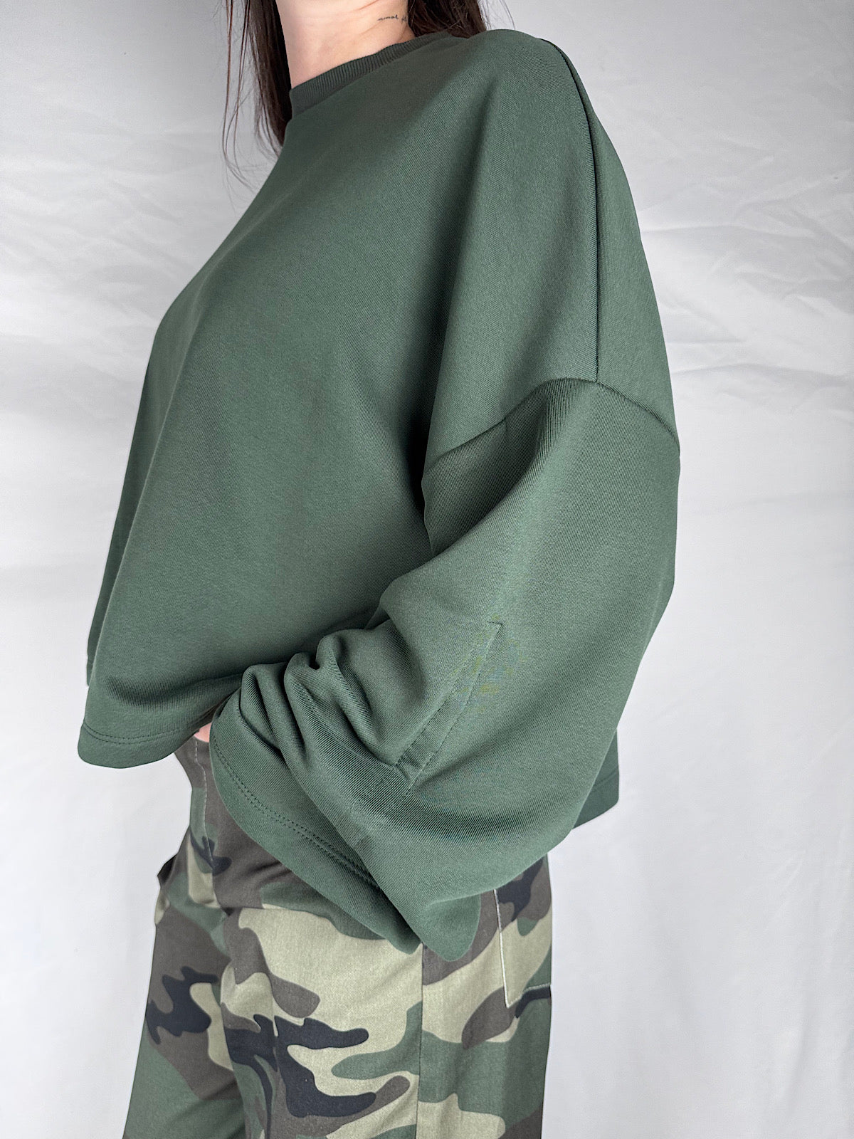 Felpa con Maniche Drappeggiate Vicolo Militare