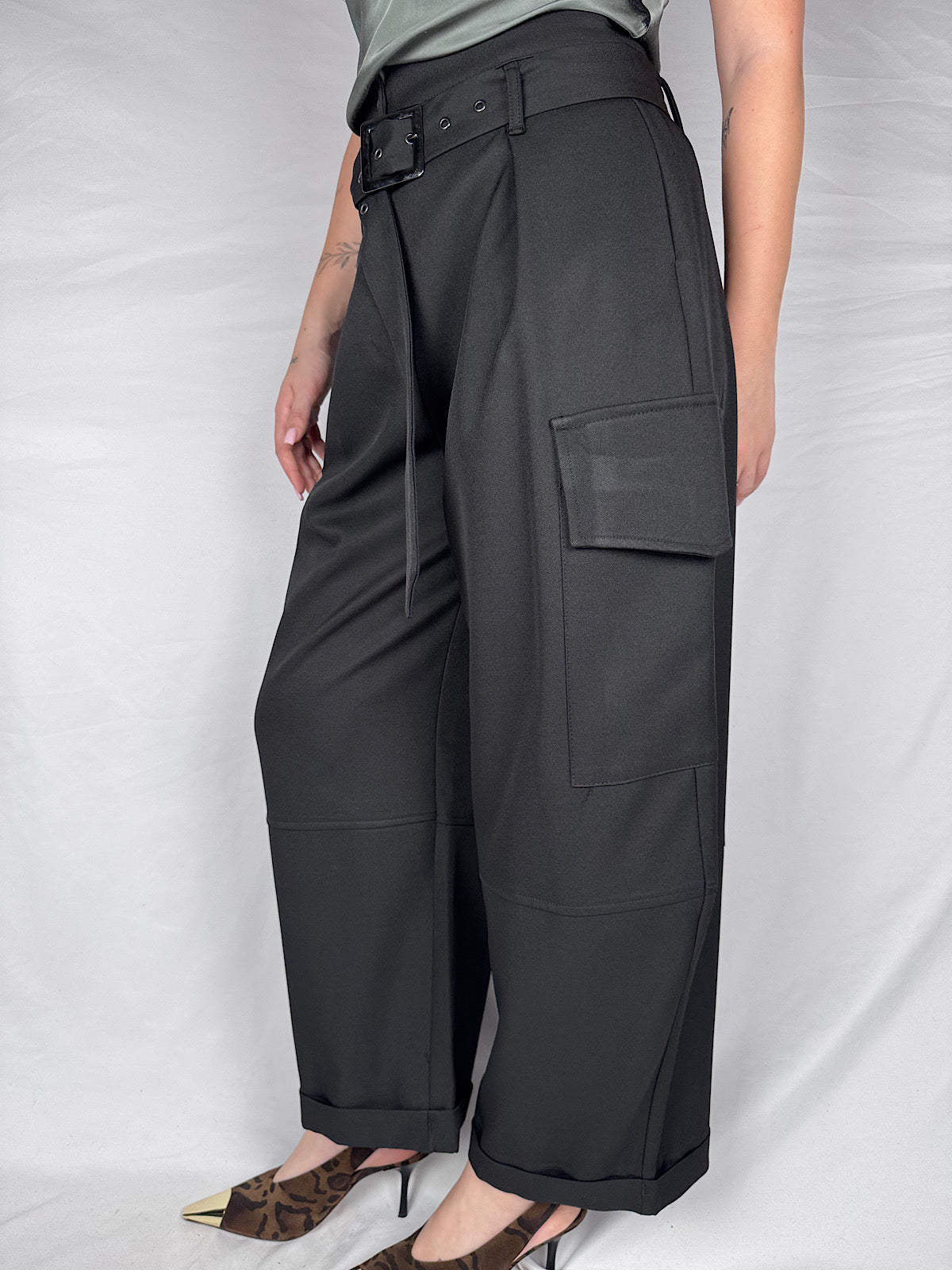 Pantalone Cargo Balloon Have One Con Cintura Nero