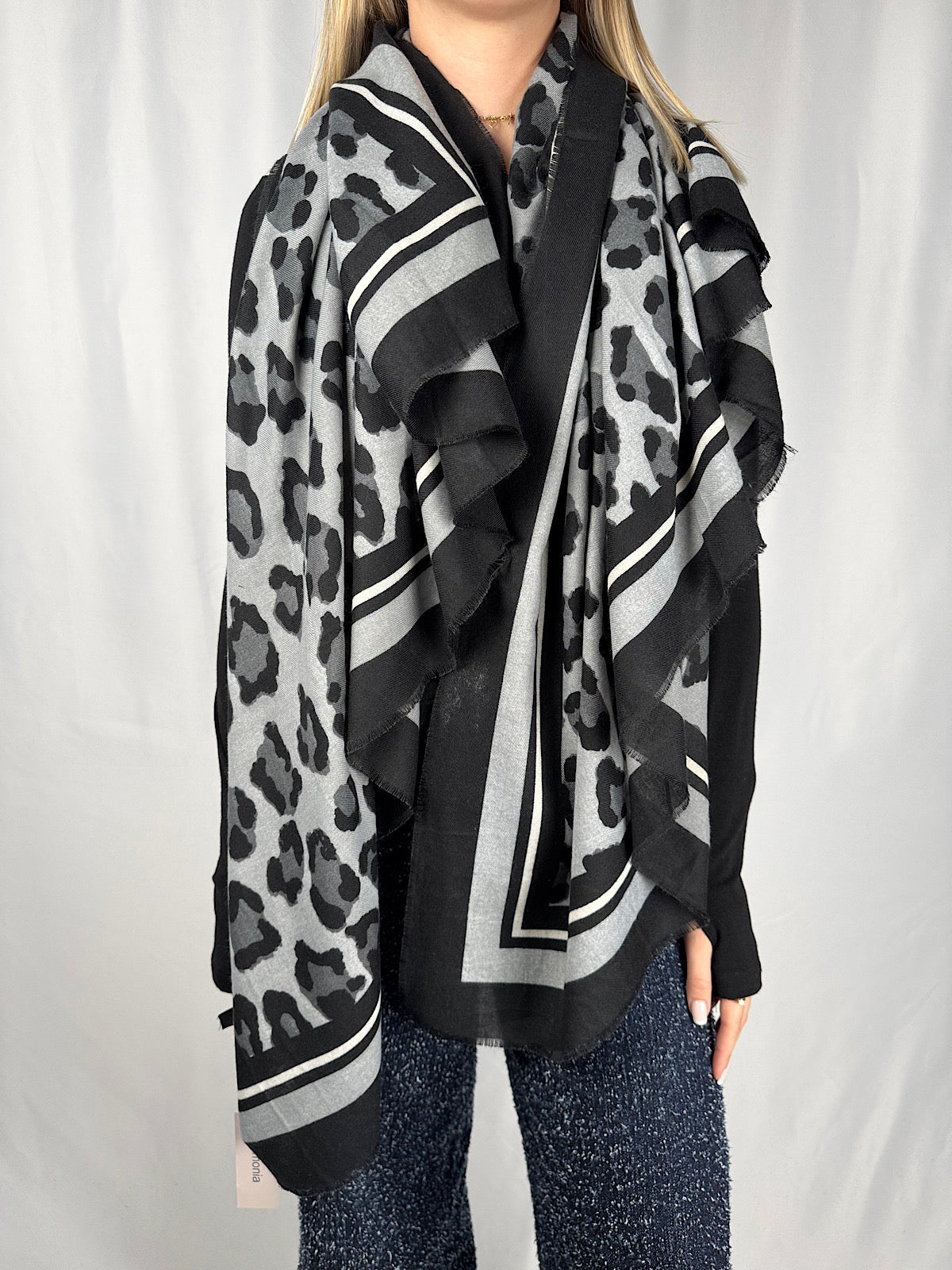 Sciarpa Fantasia Maculata Grigia Armonia