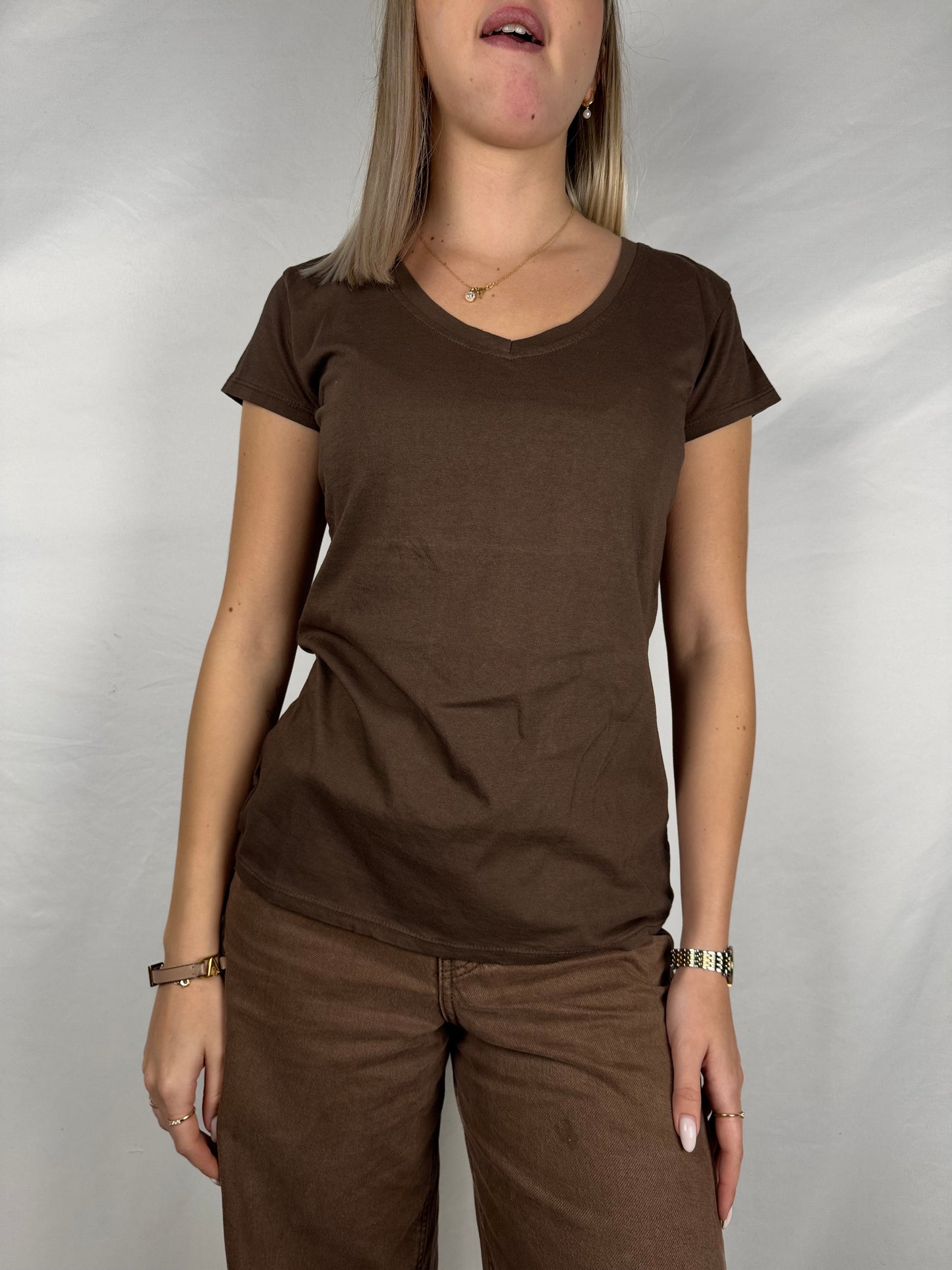 T-Shirt Basic Scollo a V Moro Susy Mix