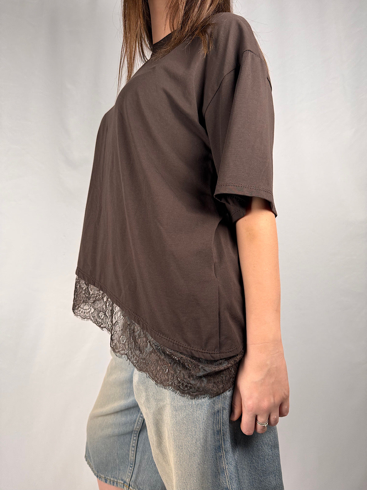 T-Shirt Con Pizzo sul Fondo Armonia Moro