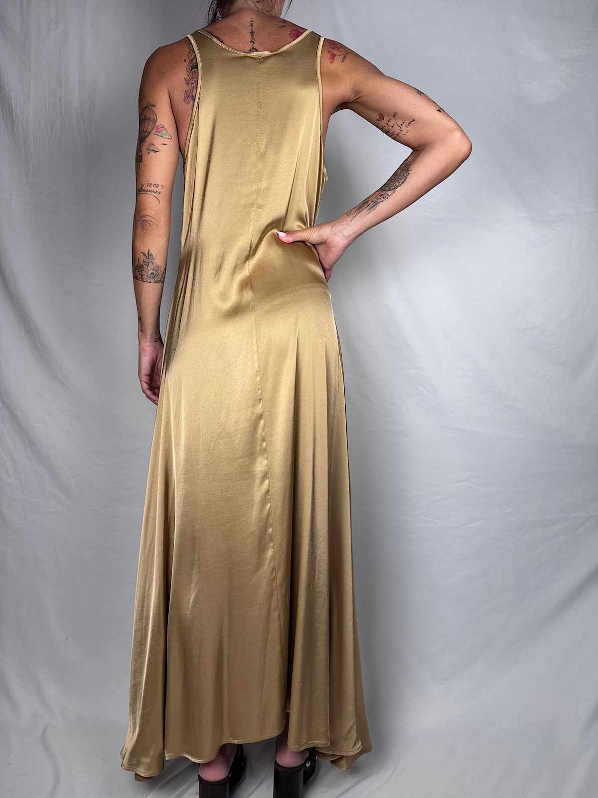 Abito Lungo Vogatore Vicolo Beige