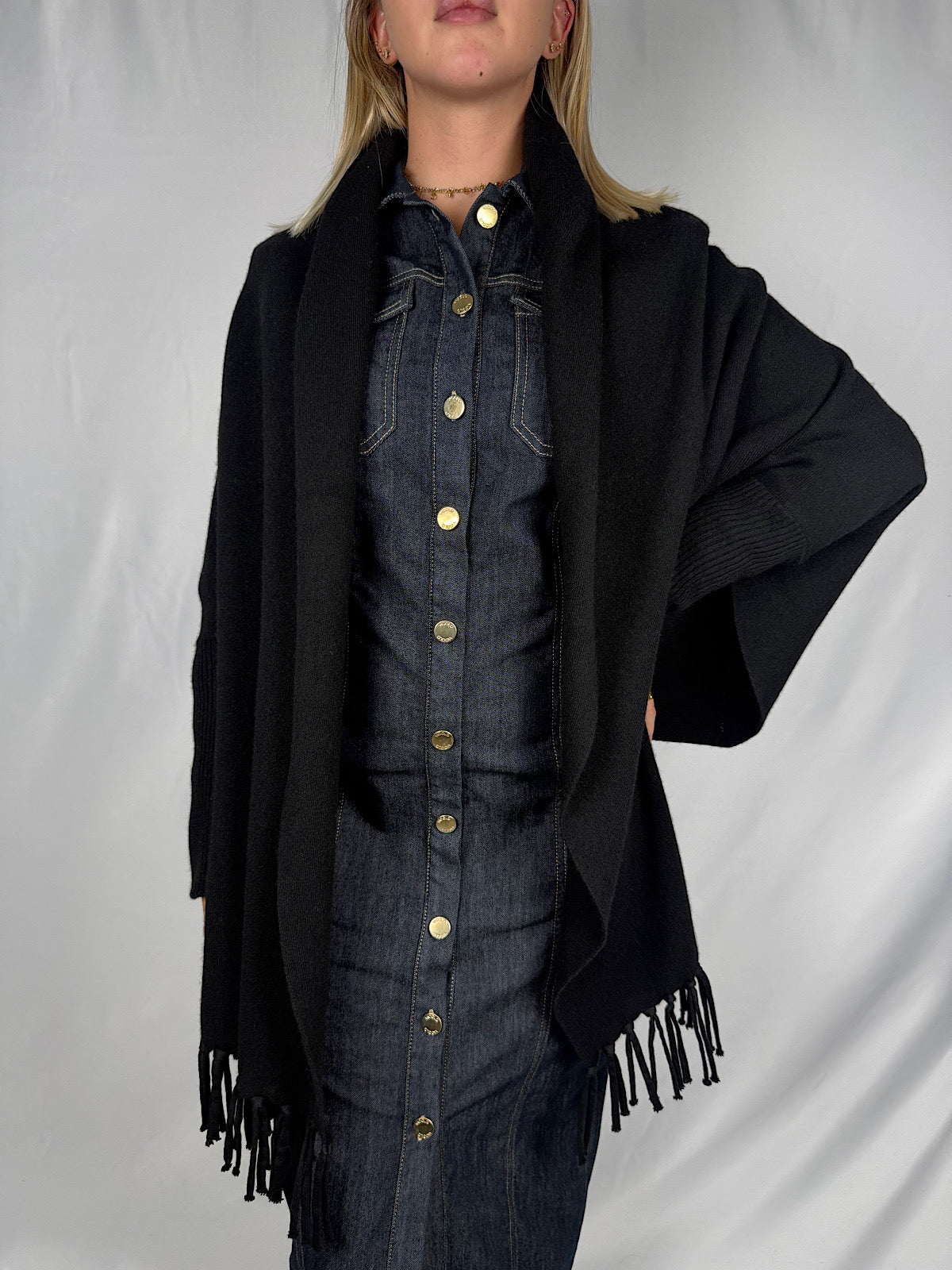 Scialle con Frange Vicolo Nero