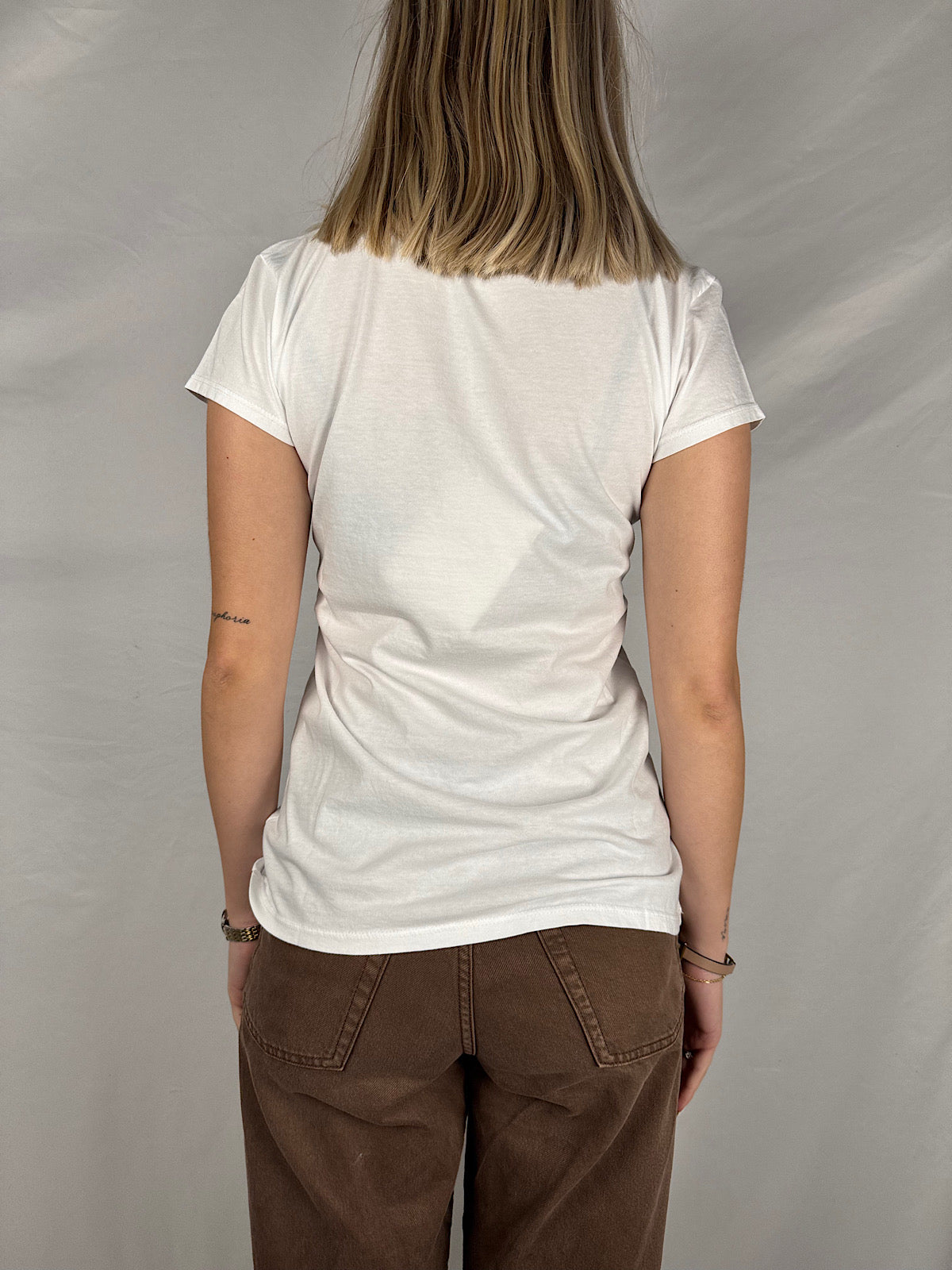 T-Shirt Basic Scollo a V Bianca Susy Mix