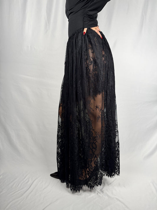 Gonna in Pizzo Nero Vicolo