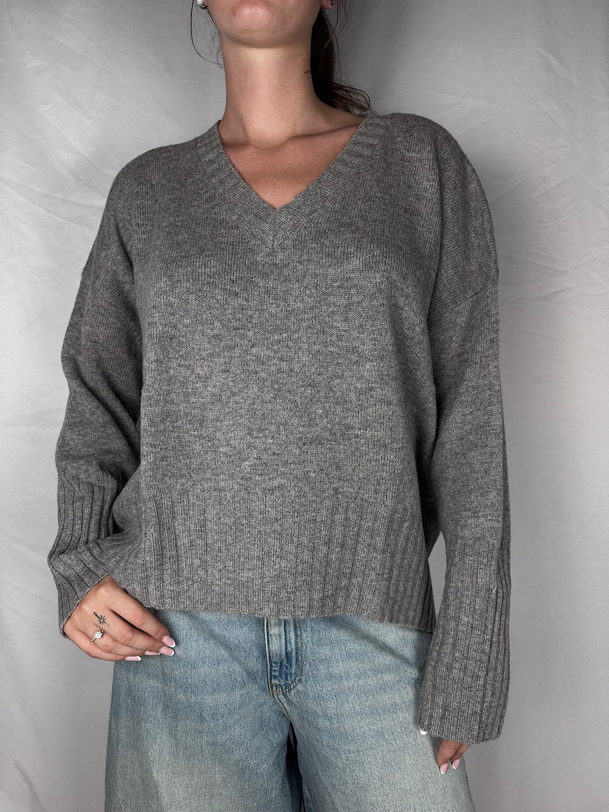 Maglia Scollo V Vicolo Grigio Melange