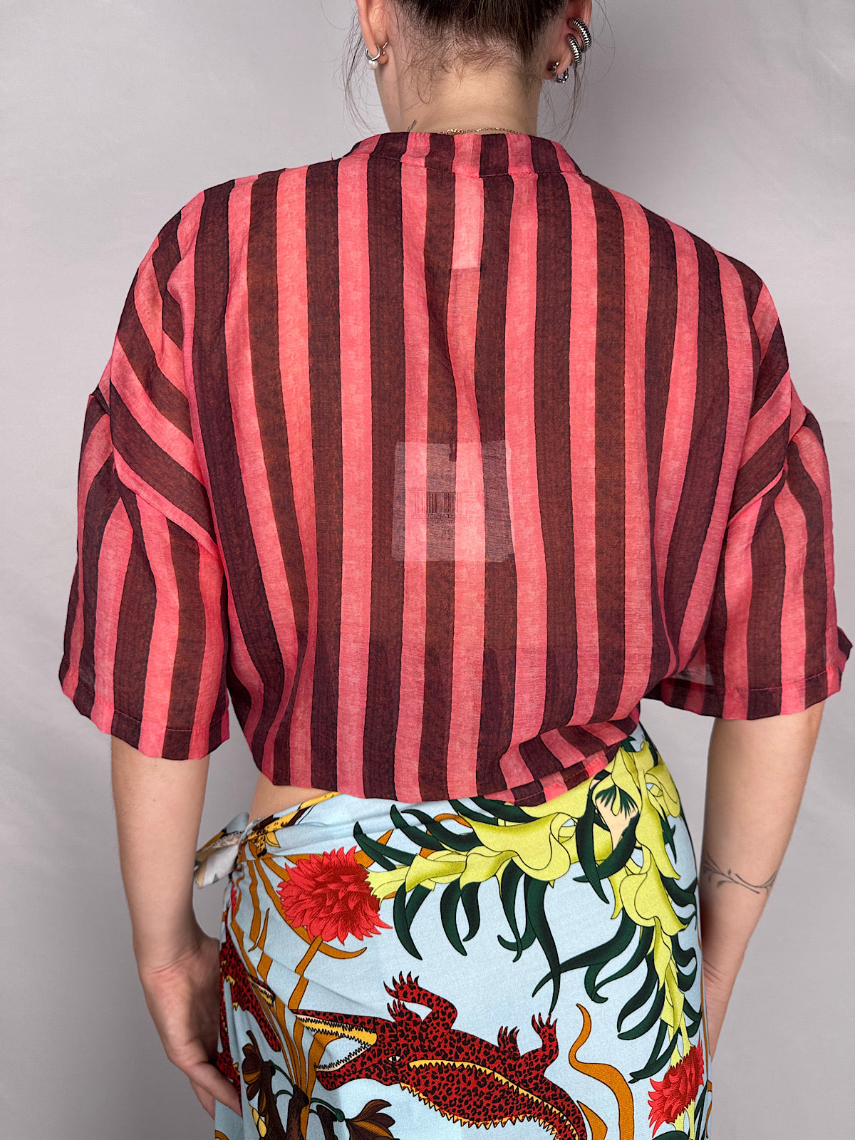 Camicia in Mussola Fantasia Geometrica Tensione In India