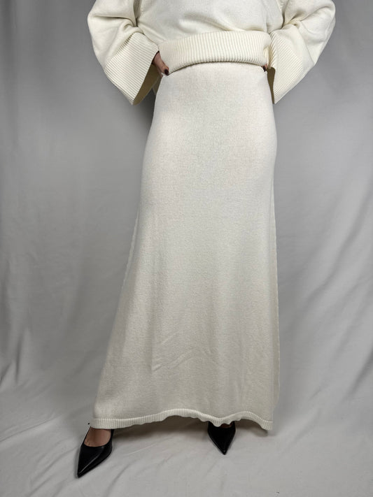 Gonna in Maglia Bianca Vicolo