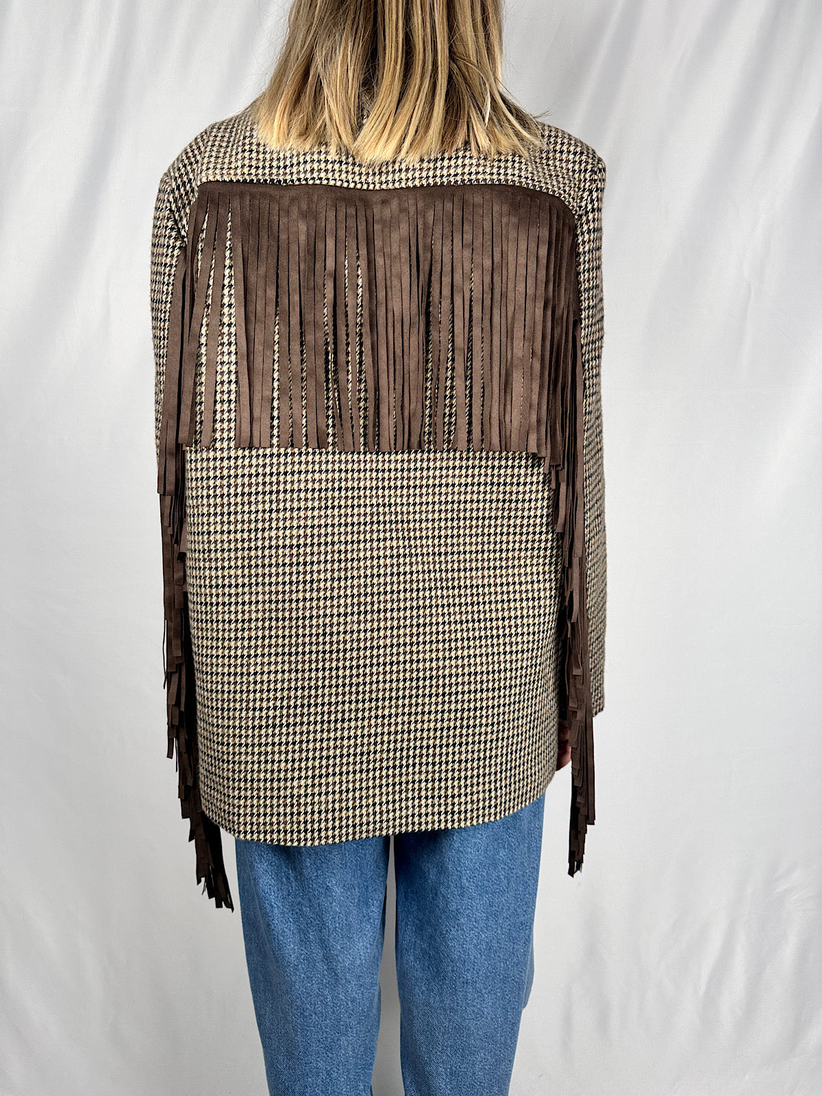 Giacca Monopetto con Frange Marrone Armonia