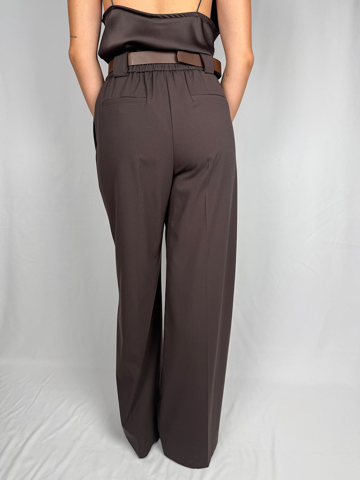 Pantalone con Cintura Tensione-In Marrone