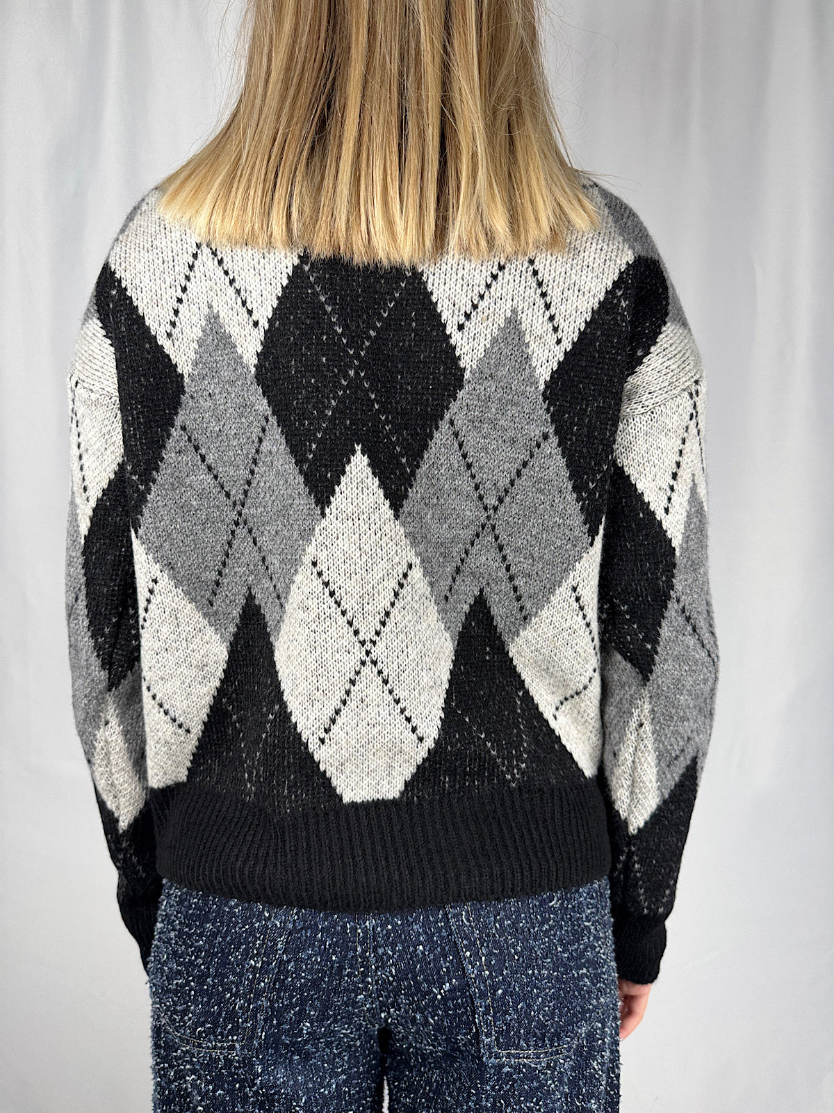 Maglia Rombi Nera e Grigia Armonia