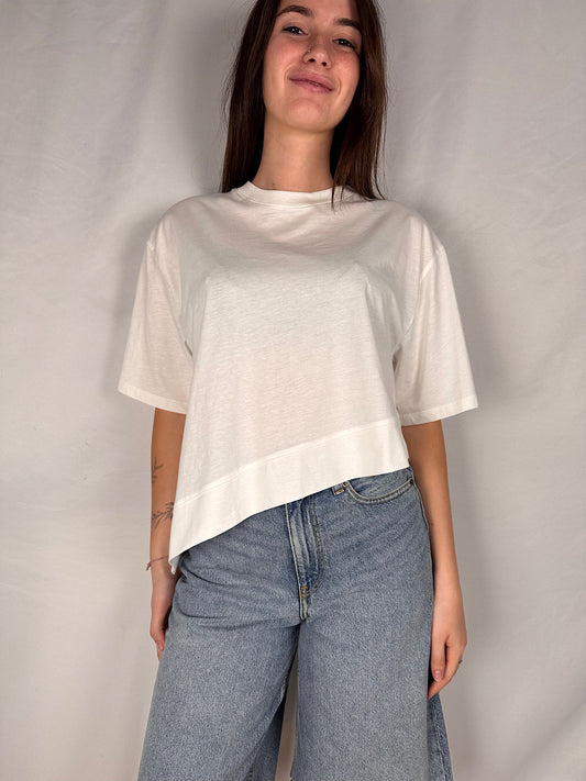 T-Shirt Asimmetrica Vicolo Bianca