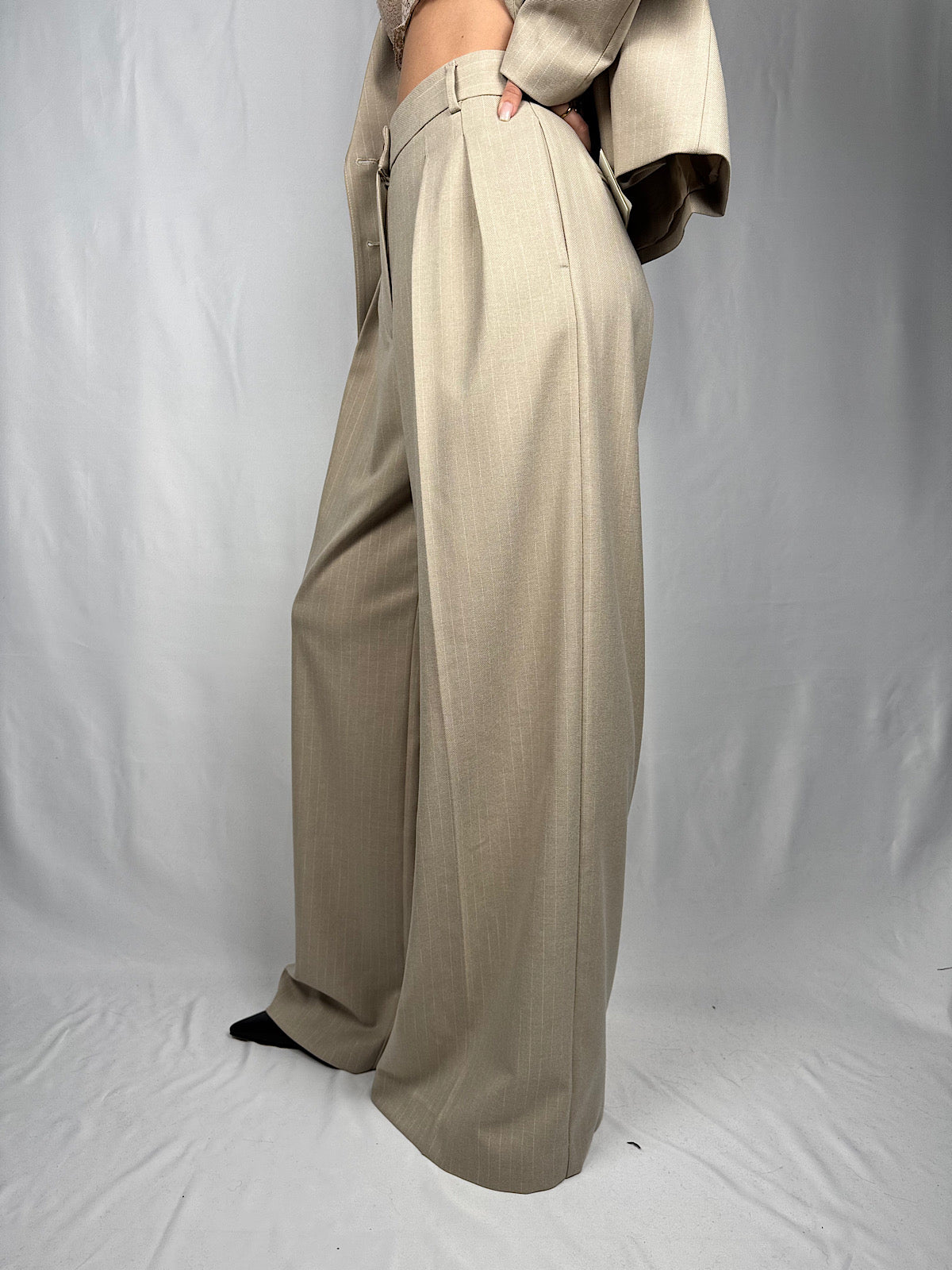 Pantalone Ampio Gessato Vicolo Beige