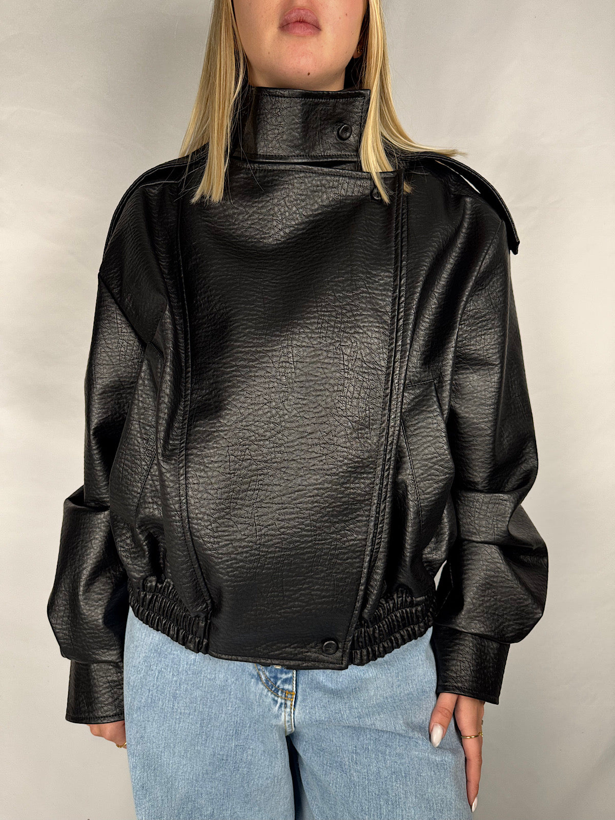 Bomber Eco-Pelle Martellata Vicolo Nero