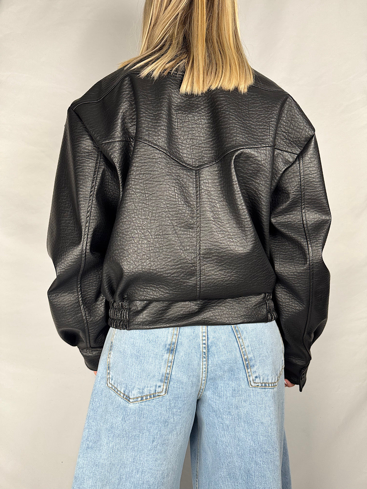Bomber Eco-Pelle Martellata Vicolo Nero