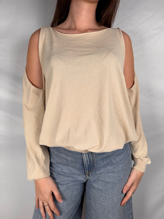 Maglia con Cut Out Spalle Vicolo Mandorla