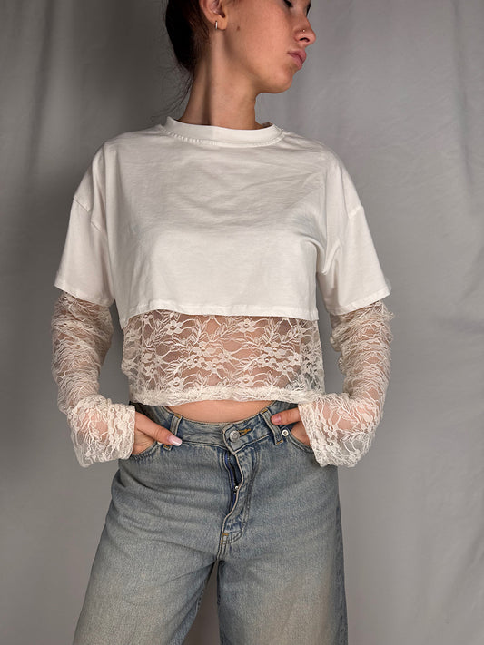 Completo T-shirt Crop + Maglia Pizzo Armonia Bianca