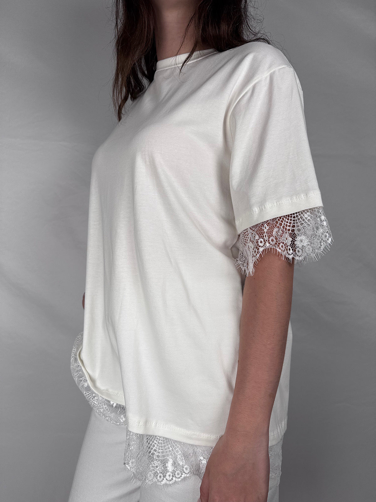 T-Shirt con Pizzo Armonia Bianca