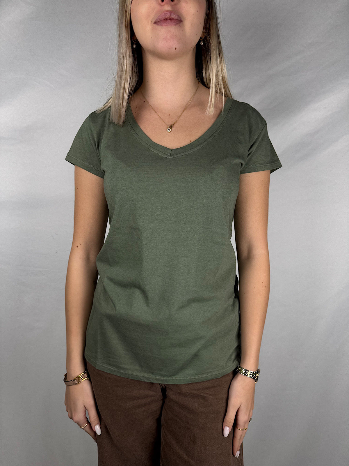 T-Shirt Basic Scollo a V Burro Susy Mix